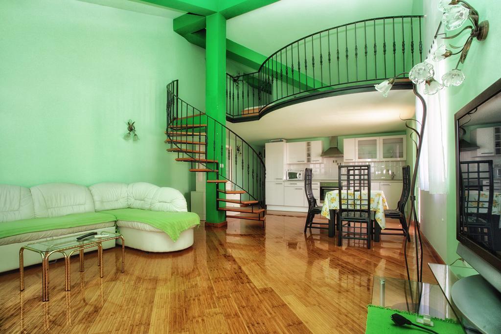 Apartments Villa Happy Mrcevac Eksteriør bilde